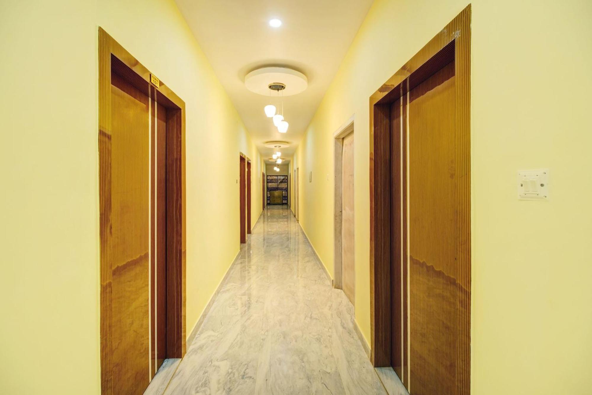 Super Hotel O Sai D-Lux Γουβαχάτι Εξωτερικό φωτογραφία